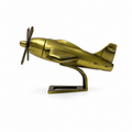 Miniatură Avion Metalic Argintiu cu Elice – Figurină Decorativă din Metal, Suvenir Aviație, Cadou pentru Colecționari
