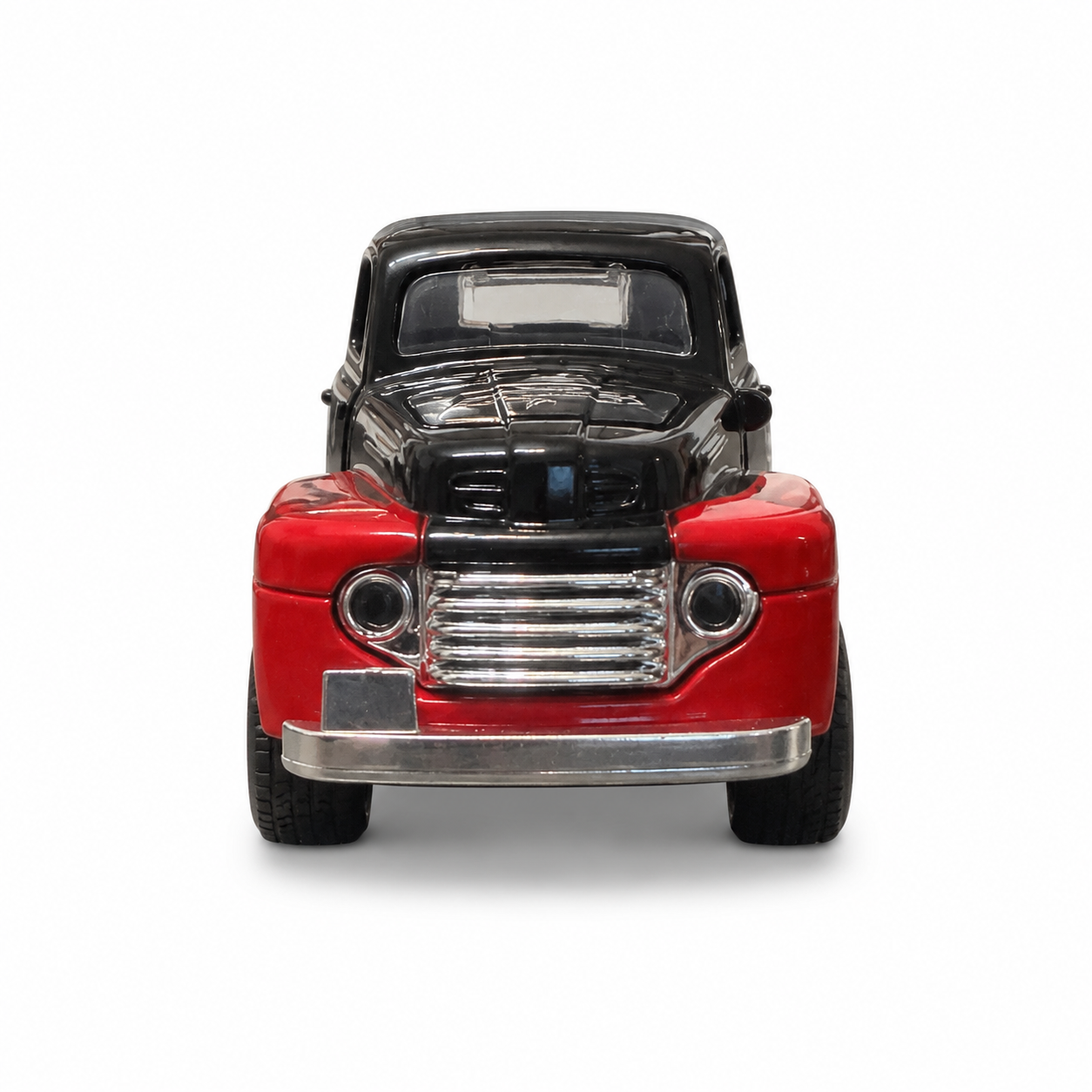 Machetă Auto Pickup Retro 1:32, Metalică, Sistem Pull-Back, Uși Mobile, pentru Copii și Colecționari