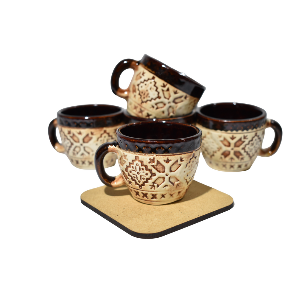 Set 6 cești tradiționale românești din ceramică maro cu model rustic – suvenir România
