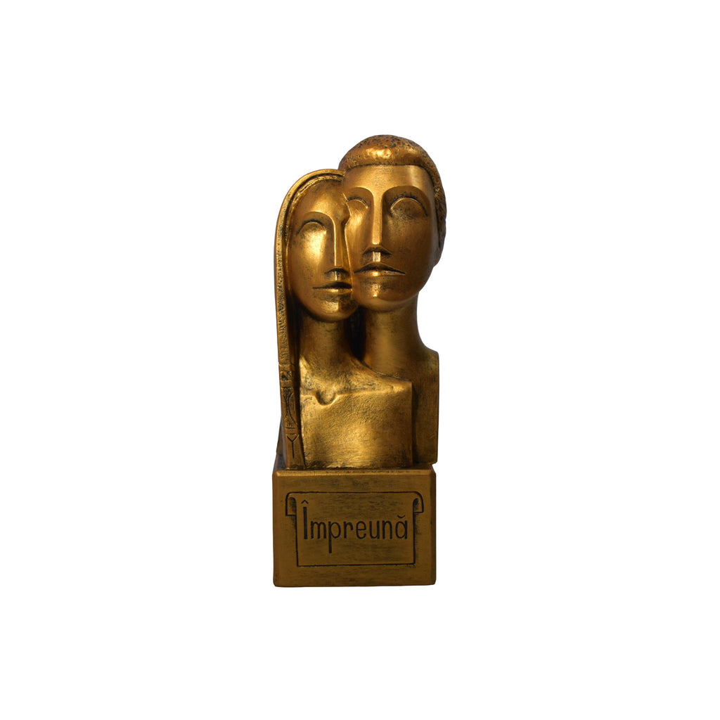 Statuetă decorativă „Împreună”, cuplu stilizat, finisaj auriu, decor modern elegant, cadou romantic premium